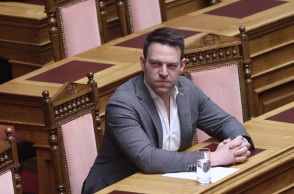 Κασσελάκης: Χωρίς τον ΣΥΡΙΖΑ δε θα περνούσε το νομοσχέδιο - Χωρίς το ΠΑΣΟΚ θα περνούσε 