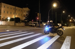 Φάρσα αποδείχθηκε το τηλεφώνημα για βόμβα στη Βουλή Αποκαταστάθηκε η κυκλοφορία των οχημάτων