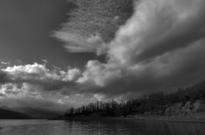 Καιρός σήμερα: Συννεφιασμένο το τοπίο στην χώρα