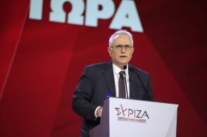 ΣΥΡΙΖΑ: Έντονες αποδοκιμασίες κατά την ομιλία του Γιάννη Ραγκούση