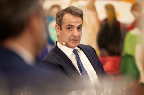 Απών ο Μητσοτάκης στη συζήτηση του πορίσματος της Εξεταστικής για τα Τέμπη