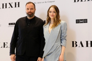 Έρχεται η νέα ταινία του Γιώργου Λάνθιμου με πρωταγωνίστρια την Έμμα Στόουν