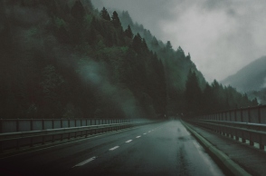 Νεφώσεις με τοπικές βροχές σε όλη τη χώρα για αύριο Σάββατο