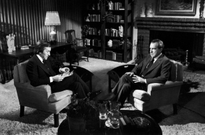 Σαν σήμερα, ο Φροστ εκμαίευσε την απολογία του Νίξον για το Watergate