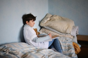 Παρέα ανηλίκων επιτέθηκε και απείλησε με μαχαίρι 13χρονο στην Αγία Παρασκευή 