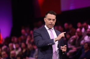 Κασσελάκης: Να παραιτηθεί άμεσα ο πρωθυπουργός - Να προκηρυχθούν εκλογές με την παρουσία διεθνών παρατηρητών