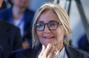 Η Μαρέβα Γκραμπόφσκι-Μητσοτάκη προσφεύγει στη δικαιοσύνη κατά της Έλενας Ακρίτα 