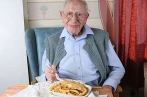 Bρετανία: Ο γηραιότερος άνθρωπος στον κόσμο