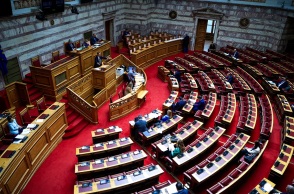 Ψηφίστηκε το νομοσχέδιο για τη δημόσια υγεία και το ΕΣΥ στη Βουλή 