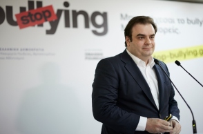 Ο υπουργός Παιδείας, Θρησκευμάτων και Αθλητισμού Κυριάκος Πιερρακάκης σε ομιλία του για το bullying
