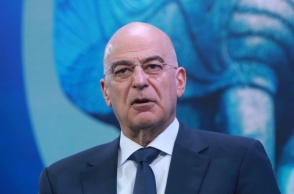 O Νίκος Δένδιας