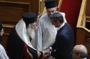 Επίσκεψη Κυρ. Μητσοτάκη – Ιερώνυμου την Παρασκευή στις δομές της αρχιεπισκοπής στον Ωρωπό