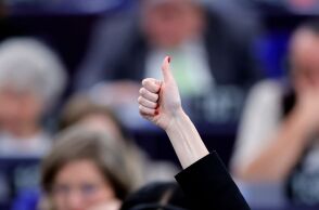 Στο Ευρωκοινοβούλιο η νομοθεσία για την αντιμετώπιση της βίας κατά των γυναικών