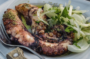 Αγκυροβόλι: Για φρέσκο ψάρι και ουζάρες στον Ποταμό της Επανομής 