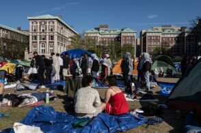 Φοιτητές του Κολούμπια συμμετέχουν σε κινητοποίηση υπέρ των Παλαιστινίων
