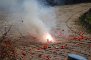 Κρήτη: Έσκασε κροτίδα στο χέρι 14χρονου το βράδυ της Ανάστασης 