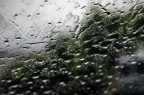 Κυριαρχούν οι νεφώσεις το Σάββατο στη χώρα - Πού αναμένονται βροχές και καταιγίδες 