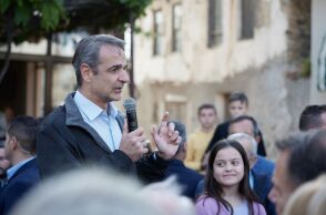 ΕΠΙΣΚΕΨΗ ΤΟΥ ΠΡΩΘΥΠΟΥΡΓΟΥ ΚΥΡΙΑΚΟΥ ΜΗΤΣΟΤΑΚΗ ΣΕ ΑΛΕΞΑΝΔΡΟΥΠΟΛΗ ΚΑΙ ΚΟΜΟΤΗΝΗ (ΔΗΜΗΤΡΗΣ ΠΑΠΑΜΗΤΣΟΣ/ΓΡΑΦΕΙΟ ΤΥΠΟΥ ΠΡΩΘΥΠΟΥΡΓΟΥ/EUROKINISSI)