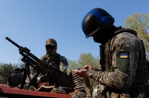 ουκρανοι στρατιωτες, σφαιρες, οπλα