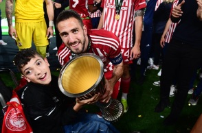 Ο μικρός Γιαννάκης γιόρτασε με τον Ολυμπιακός 