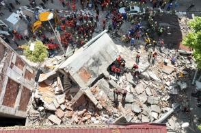 χαλασματα, διασωστες, γκρεμισμενη πολυκατοικια