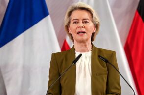 Η πρόεδρος της Κομισιόν Ούρσουλα φον ντερ Λάιεν