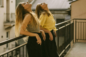 6 Φυσικοί τρόποι να κρατήσεις τα κουνούπια μακριά σου