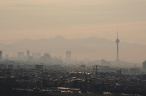 πολη, πολυκατοικιες, νεφος, μολυνση