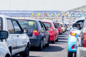      Σε εξέλιξη είναι η επιστροφή των εκδρομέων του τριημέρου του Αγίου Πνεύματος 