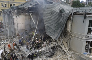 29 νεκροί στο Κίεβο μετά από τη ρωσική πυραυλική επίθεση σε παιδιατρικό νοσοκομείο 