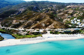 Ικαρία: Παραλία Μεσακτή