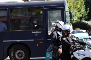 Κύκλωμα εκβιαστών: Προφυλακιστέοι επτά από τους οχτώ κατηγορούμενους