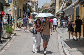 Καιρός: Πολύ υψηλές θερμοκρασίες αύριο Δευτέρα κυρίως στην ηπειρωτική χώρα