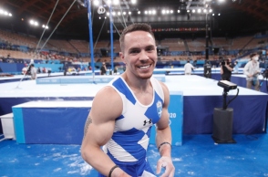 Ο Λευτέρης Πετρούνιας