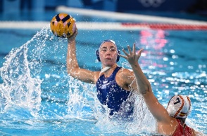 Δεύτερη ήττα για την βελτιωμένη Εθνική πόλο γυναικών  και «τελικός» με Ιταλία