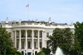 Ανησυχία από τον Λευκό Οίκο για την Μέση Ανατολή: Τα ισραηλινά πλήγματα δεν βοηθούν στη μείωση των εντάσεων