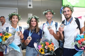 οι Ολυμπιονίκες Κόντου - Φίτσιου και Παπακωνσταντίνου - Γκαϊδατζής με τα χάλκινα μετάλλιά τους 