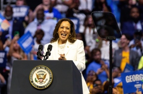 H υποψήφια των Δημοκρατικών για την προεδρία των ΗΠΑ, Κάμαλα Χάρις