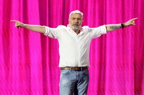 O Θοδωρής Αθερίδης