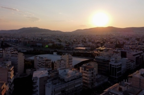 Πολυκατοικίες, ηλιοβασιλεμα