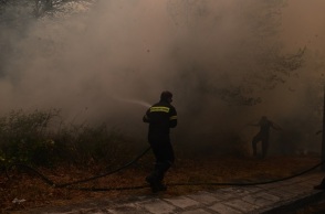 Κικίλιας: Οι πυρομετεωρολογικές συνθήκες δημιουργούν «εκρηκτικό κοκτέιλ» για επικίνδυνες φωτιές την Παρασκευή