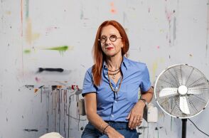 Αριάδνη Βιτάσταλη, Παρενθέσεις και Μύθοι