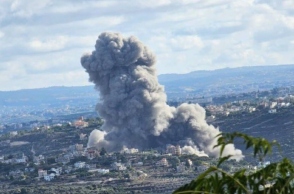 εκρηξη, καπνοι, πολυκατοικιες