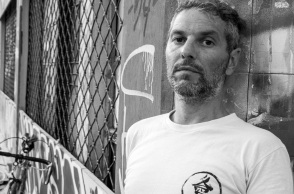 Ο Σπύρος Μπακάλης παρουσιάζει την έκθεση «RIDE ΑΘΕΝΣ» στο ΚΠΣΙΝ