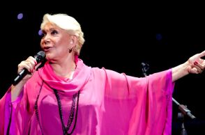 Πάγωσαν οι θεατές στο Ηρώδειο βλέποντας την Μαρινέλλα να καταρρέει επί σκηνής 