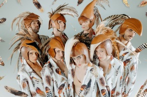 Οι Όρνιθες, σε σκηνοθεσία Άρη Μπινιάρη, ολοκληρώνουν την περιοδεία τους με 2 παραστάσεις στον Λυκαβηττό