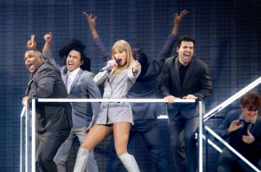 H Τέιλορ Σουίφτ