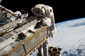 αστροναύτης στο διαστημα