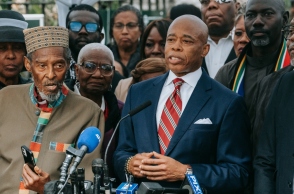 Ο δήμαρχος Νέας Υόρκης, Έρικ Άνταμς