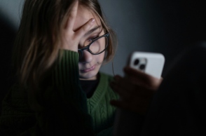 Safe Youth: Τίθεται σε λειτουργία από σήμερα το panic button για νέους 